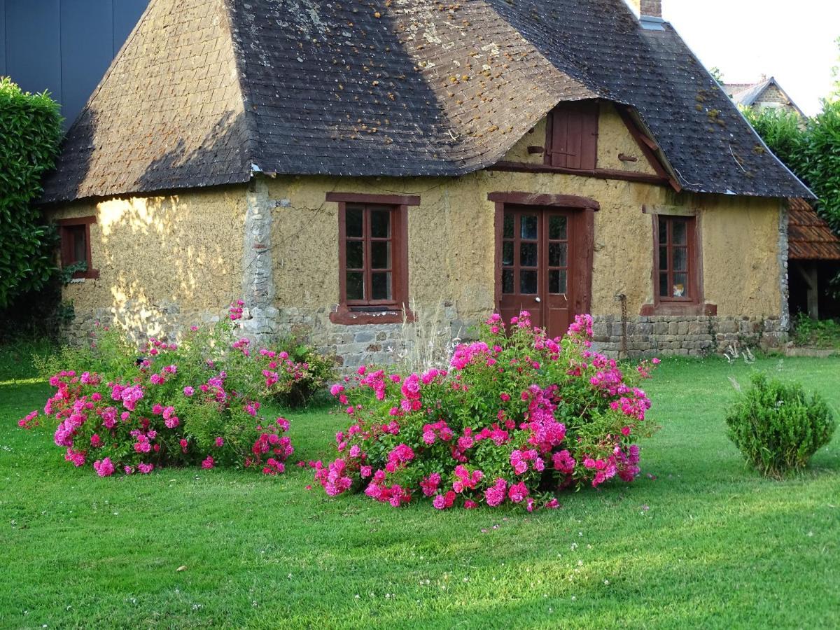 Manoir Saint Martin Bed and Breakfast Percy  Buitenkant foto